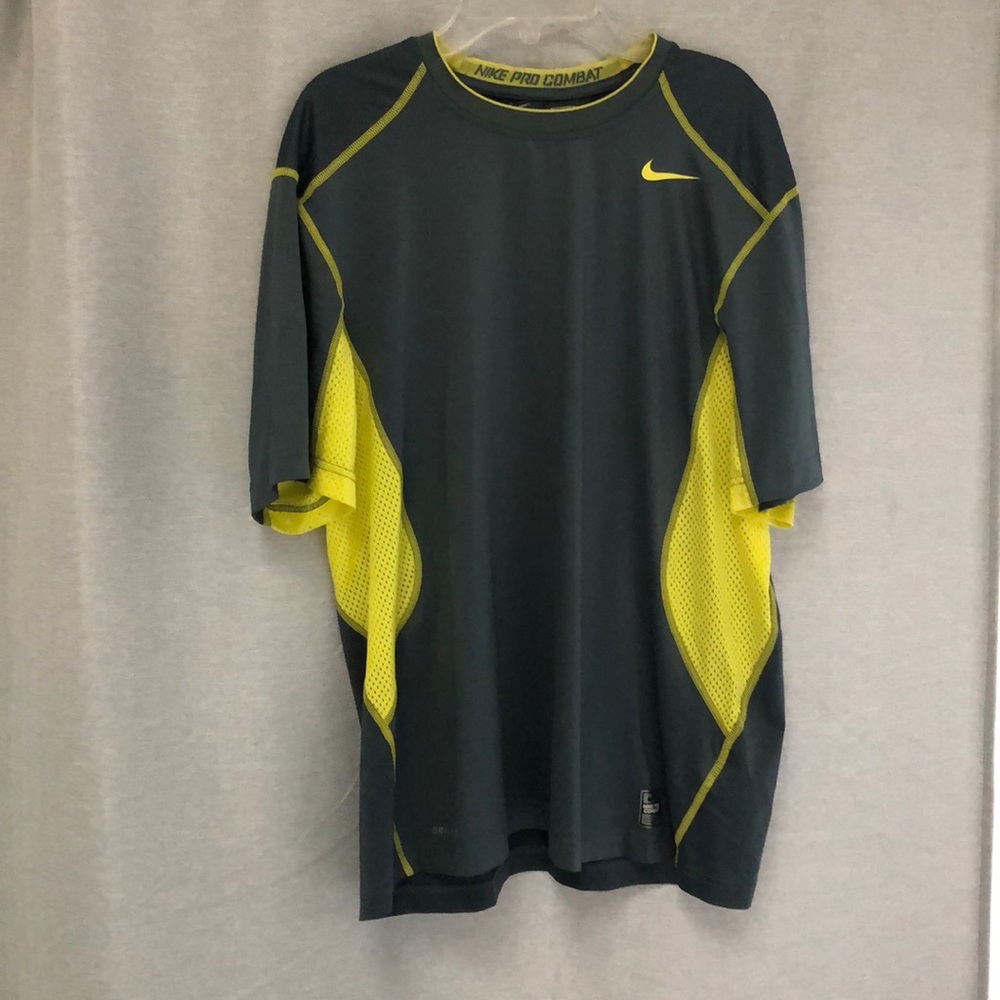 Nike Pro Combat T-Shirt